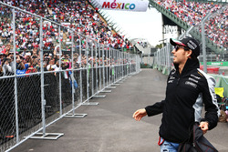 Sergio Perez, Sahara Force India F1 on the drivers parade