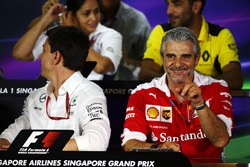 (L to R): Toto Wolff, Mercedes AMG F1 Shareholder and Executive Director and Maurizio Arrivabene, Fe