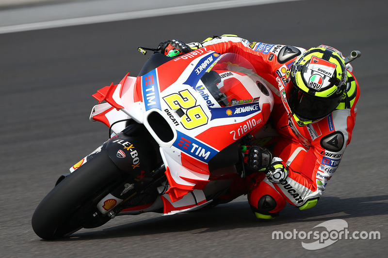 Andrea Iannone (2015-2016)