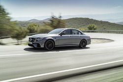 Nuova Mercedes Classe E AMG 4MATIC+ e S