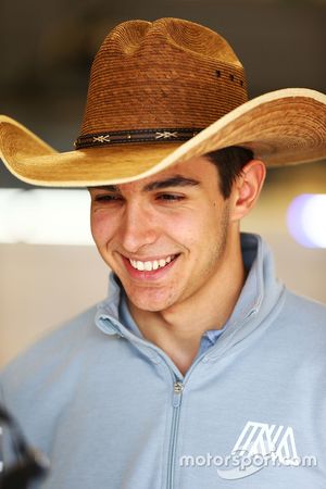 Esteban Ocon, Manor Racing op de parade