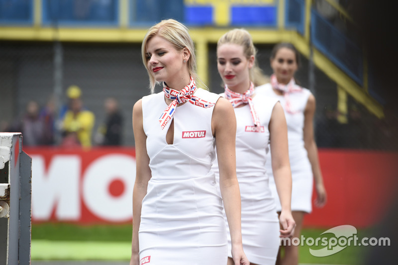Grid girls