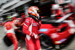#83 AF Corse Ferrari 458 Italia: Francois Perrodo