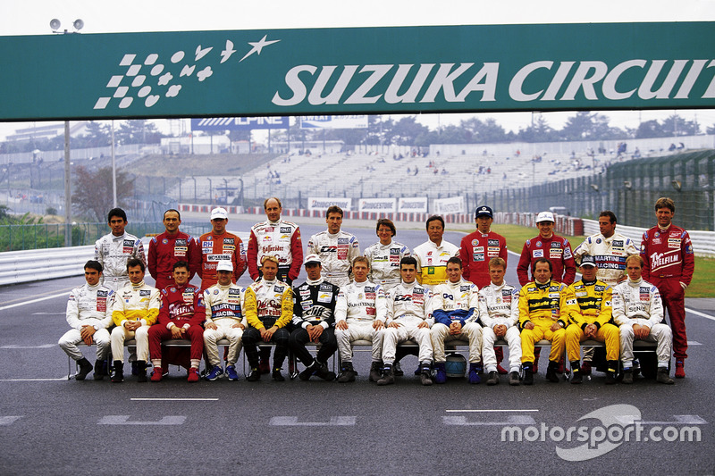 Gruppenfoto der Fahrer vor dem letzten Rennen