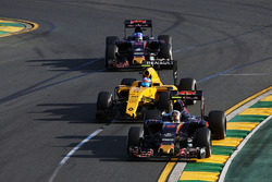 Carlos Sainz Jr., Scuderia Toro Rosso STR11