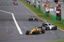 Kevin Magnussen, Renault Sport F1 Team RS16