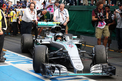 Sieger Nico Rosberg, Mercedes AMG F1 im Parc Ferme