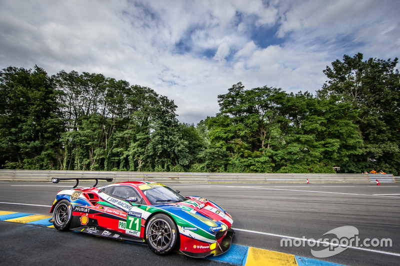 #71 AF Corse, Ferrari 488 GTE: Davide Rigon, Sam Bird, Andrea Bertolini