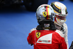 Sebastian Vettel, Scuderia Ferrari SF16-H and Lewis Hamilton, Mercedes AMG F1 W07