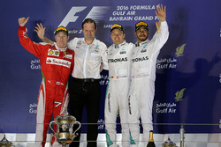 Podium: race winner Nico Rosberg, Mercedes AMG F1 Team, second place Kimi Raikkonen, Ferrari, third