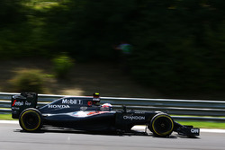 Jenson Button, McLaren MP4-31
