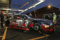 #00 AMG-Team Black Falcon, Mercedes AMG-GT3: Yelmer Buurman, Maro Engel, Bernd Schneider