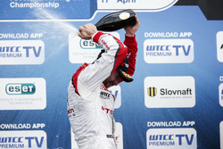 Winnaar José María López, Citroën World Touring Car Team, Citroën C-Elysée WTCC