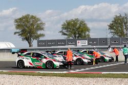 Rob Huff, Honda Racing Team JAS, Honda Civic WTCC; Norbert Michelisz, Honda Racing Team JAS, Honda C