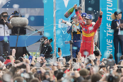 Podium: winner Lucas di Grassi, ABT Schaeffler Audi Sport
