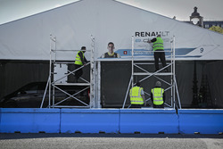 ePrix di Parigi, il box di Sebastien Buemi