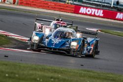 #36 Signatech Alpine A460: Gustavo Menezes, Nicolas Lapierre, Stéphane Richelmi