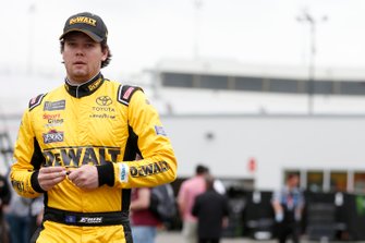 Erik Jones, Joe Gibbs Racing, Toyota Camry DeWalt