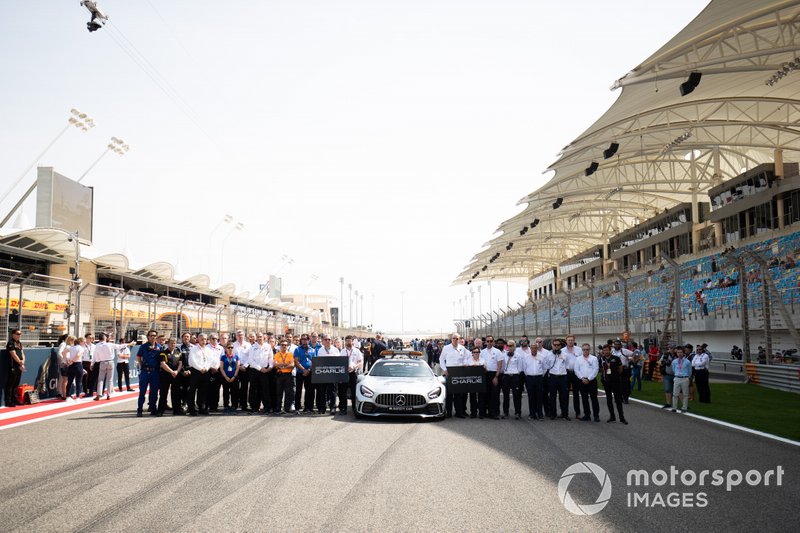 Formula 2 pays tribute to Charlie Whiting