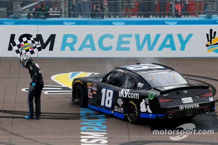 Ganador Kyle Busch, Joe Gibbs Racing, Toyota Supra Extreme Concepts/iK9