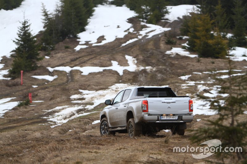 Mitsubishi L200