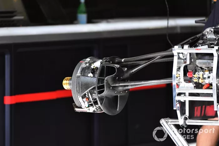 Red Bull Racing RB15 brake disk