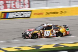 Kyle Busch, Joe Gibbs Racing, Toyota Camry M&M's Chocolate Bar