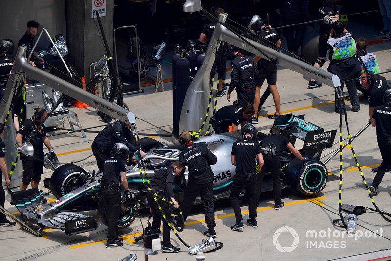 Valtteri Bottas, Mercedes AMG W10, makes a stop during practice