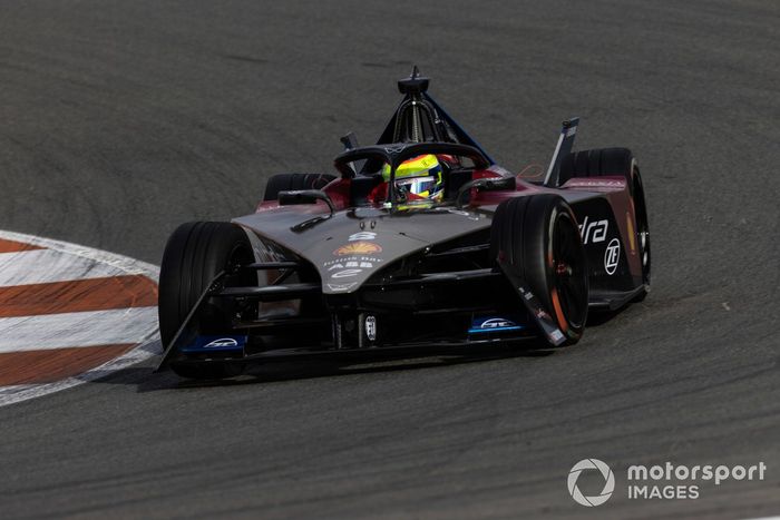 Oliver Rowland, Mahindra Racing