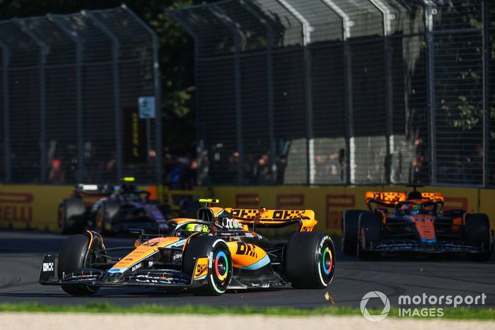 Lando Norris, McLaren MCL60, Oscar Piastri