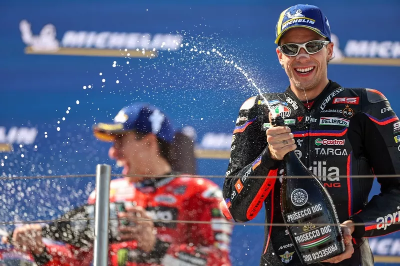 Marco Bezzecchi, Aprilia Racing