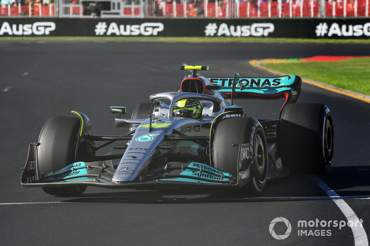 Lewis Hamilton, Mercedes W13
