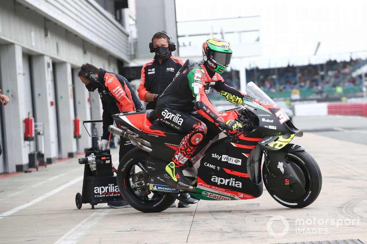 Lorenzo Savadori, Aprilia Racing Team Gresini