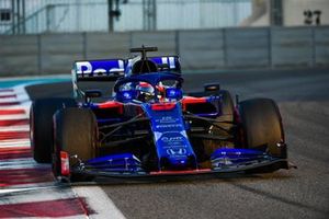 Daniil Kvyat, Toro Rosso STR14 