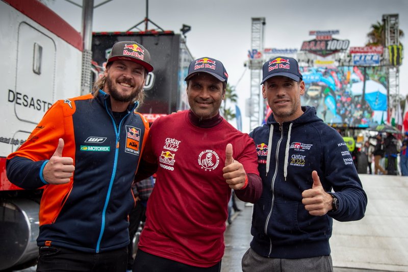 Toby Price, Nasser Al-Attiyah y Mathieu Baumel