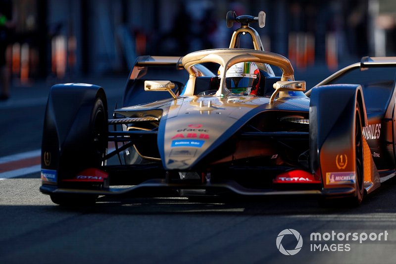 Antonio Felix da Costa, DS Techeetah, DS E-Tense FE20 in the pit lane