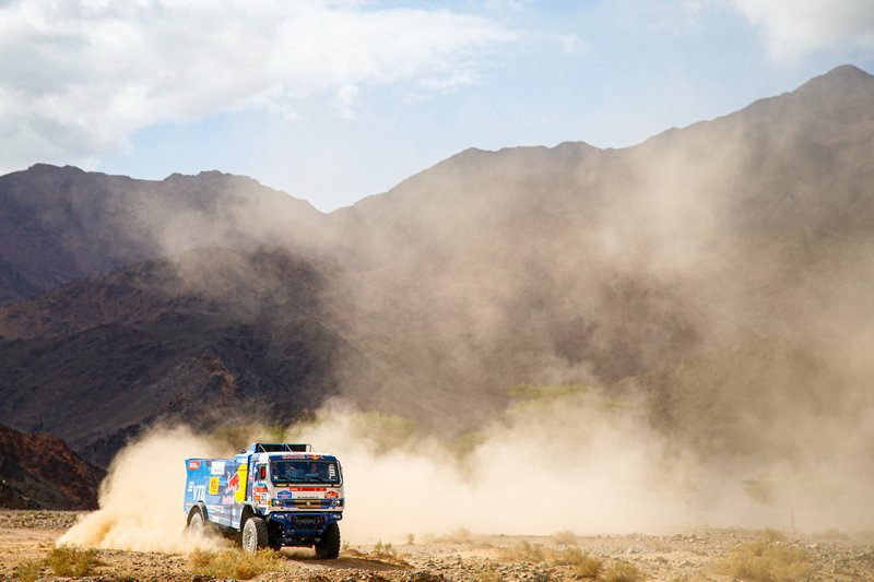 #501 Team KAMAZ Master: Dmitry Sotnikov, Ruslan Akhmadeev, Ilgiz Akhmetzianov