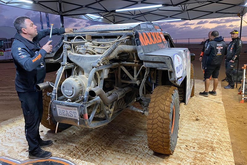 #347 Jefferies and Maxxis Dakar Team: Tim Coronel, Tom Coronel