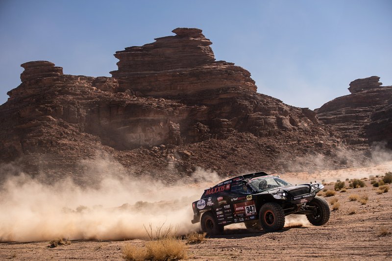 #347 Jefferies and Maxxis Dakar Team: Tim Coronel, Tom Coronel