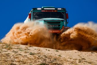 #505 Team De Rooy IVECO: Janus Van Kasteren, Darek Rodewald, Marcel Snijders