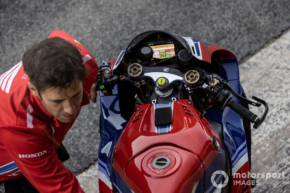 Iker Lecuona, dettaglio della moto del Team HRC