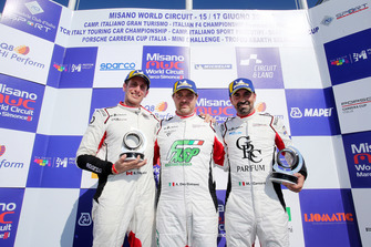 Podio Gara 1 Michelin Cup