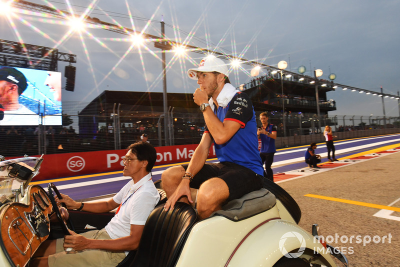 Versenyzői parádé Szingapúrból - F1 2018