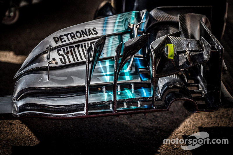 Mercedes AMG F1 W09 front wing detail