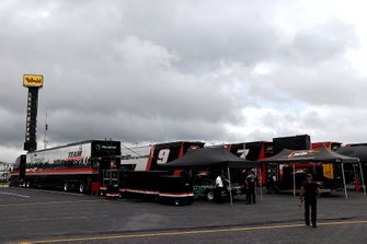 Garage area