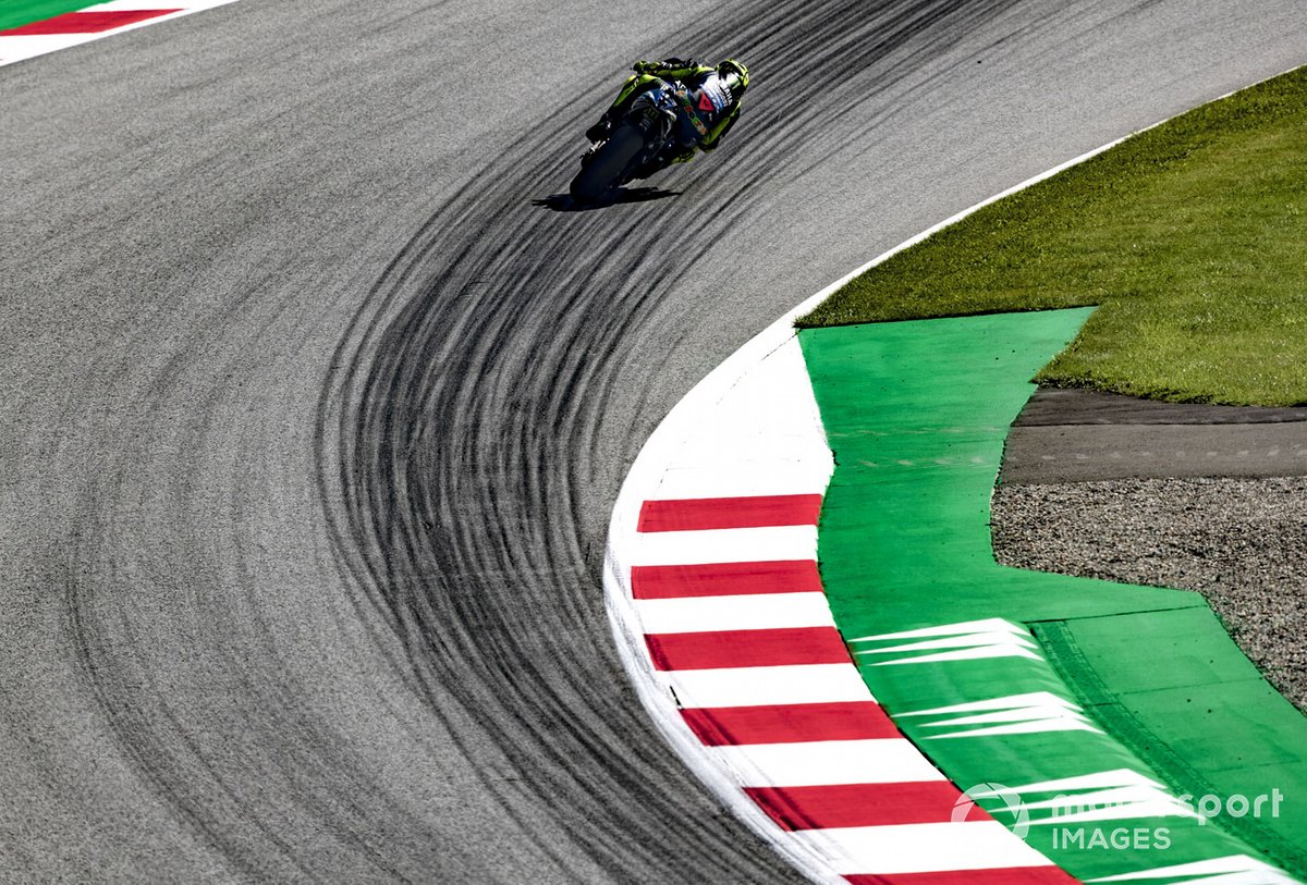 Valentino Rossi, Yamaha Factory Racing
