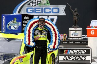 Race Winner Ryan Blaney, Team Penske, Ford Mustang