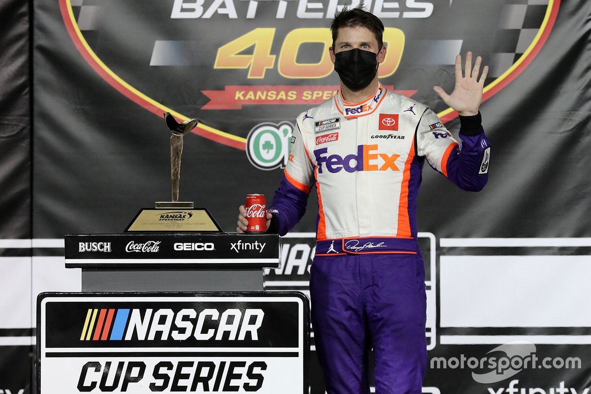 19. Denny Hamlin (aktiv): 42 Siege