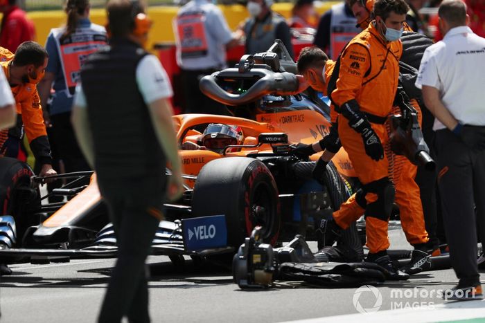 Carlos Sainz Jr., McLaren MCL35