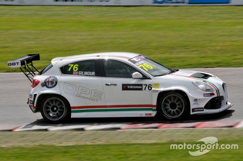 Robert Gilmour, DPE Motorsport, Alfa Romeo Giulietta TCR